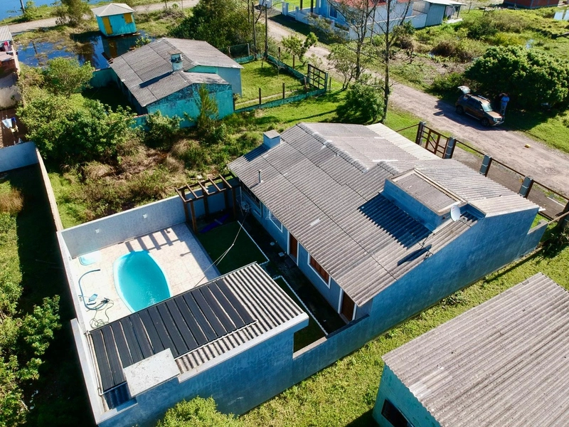 CASA DE PRAIA COM PISCINA: 36ª foto da galeria de imagens do imóvel