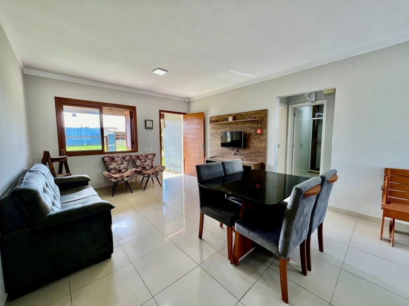 CASA DE PRAIA COM PISCINA: 9ª foto da galeria de imagens do imóvel