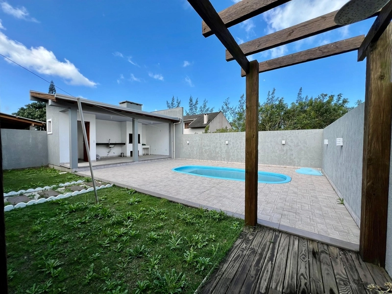 CASA DE PRAIA COM PISCINA: 31ª foto da galeria de imagens do imóvel