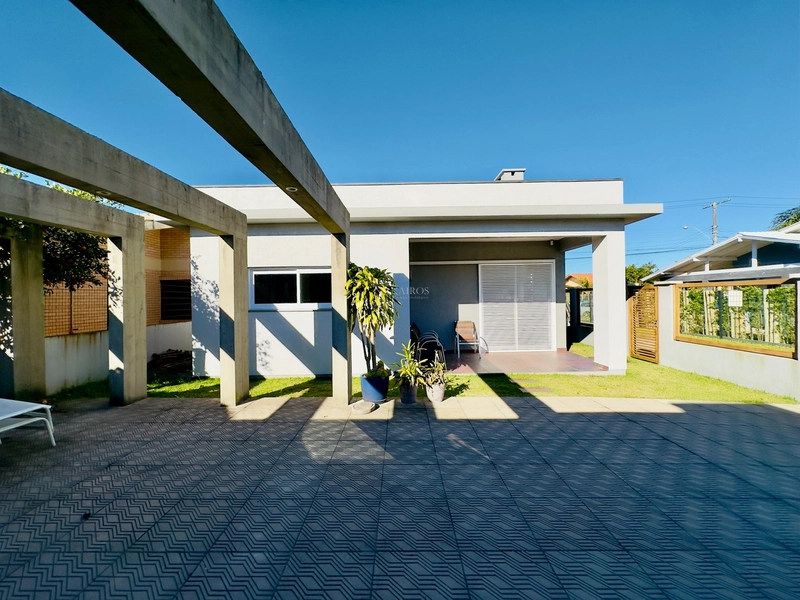 ECELENTE CASA DE PRAIA EM LAJE: 8ª foto da galeria de imagens do imóvel