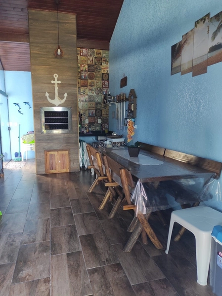 CASA DE PRAIA COM PISCINA: 8ª foto da galeria de imagens do imóvel