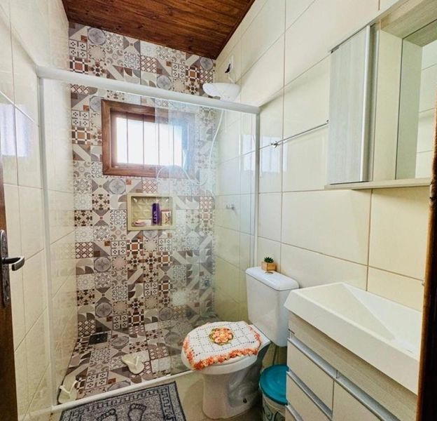 CASA DE PRAIA COM PISCINA: 11ª foto da galeria de imagens do imóvel