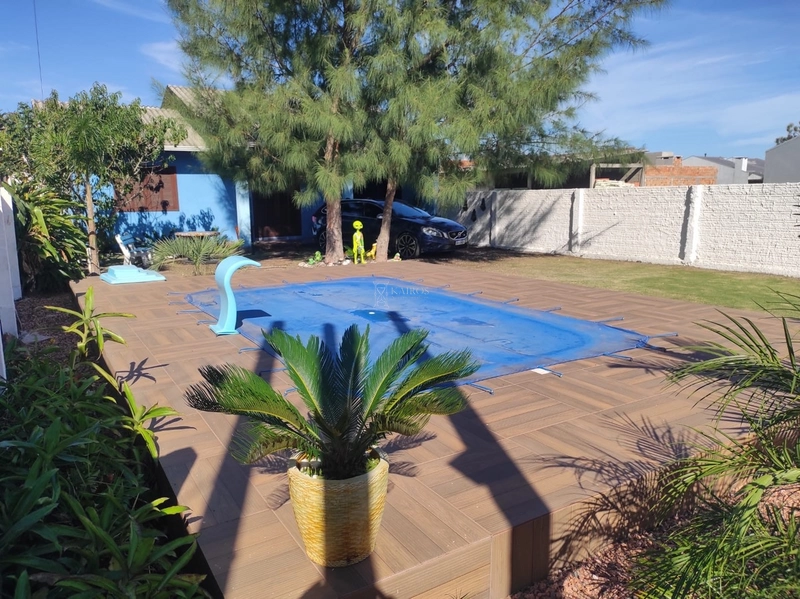 CASA DE PRAIA COM PISCINA: 4ª foto da galeria de imagens do imóvel