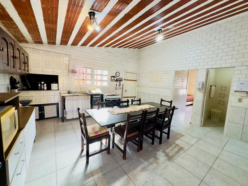 CASA DE PRAIA PROXÍMA AO MAR: 16ª foto da galeria de imagens do imóvel