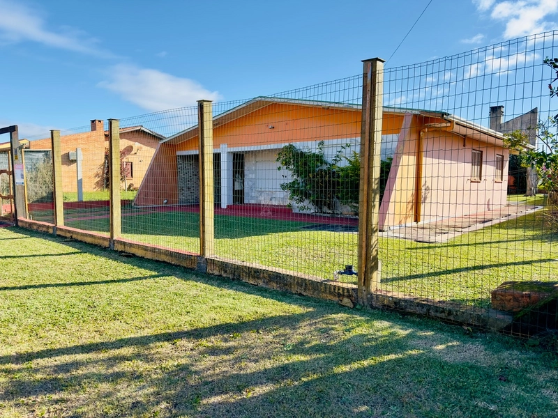 CASA DE PRAIA PROXÍMA AO MAR: 1ª foto da galeria de imagens do imóvel