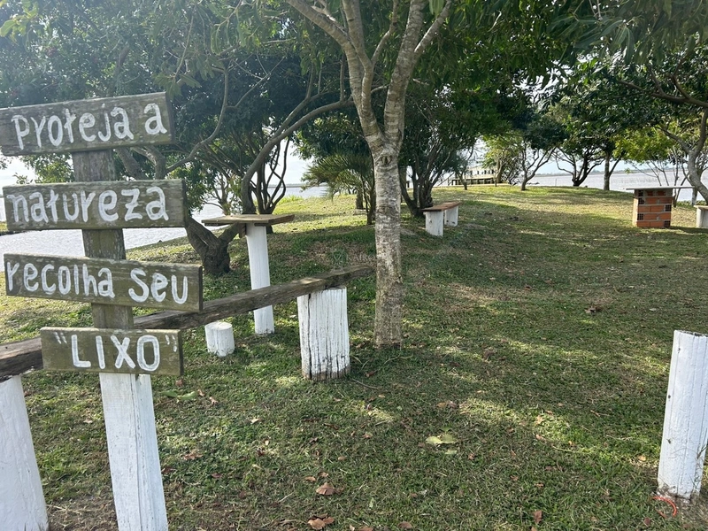 SITIO COM LAGOA: 22ª foto da galeria de imagens do imóvel
