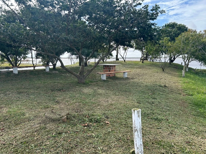 SITIO COM LAGOA: 23ª foto da galeria de imagens do imóvel