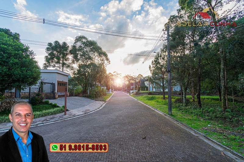 Casa à Venda em Gramado - RS com 3 Suítes sendo 1 Suíte máster.: 14ª foto da galeria de imagens do imóvel