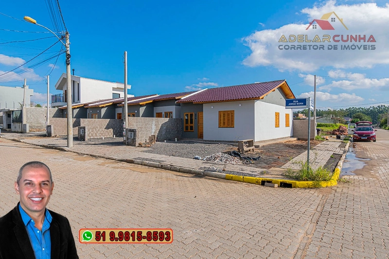 Casa com 2 dormitórios à Venda em Sapiranga: 1ª foto da galeria de imagens do imóvel