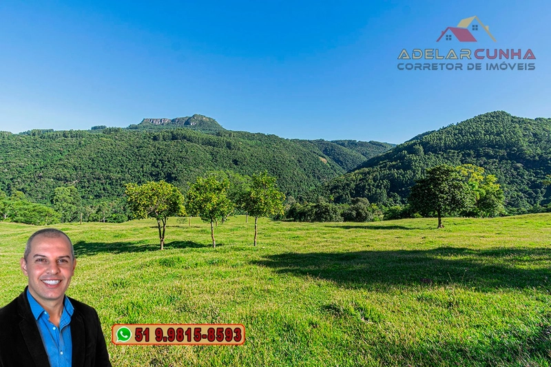 LOTE 03: Chácara de 3.5 hectares com Riacho, À VENDA em Gramado – RS: 3ª foto da galeria de imagens do imóvel