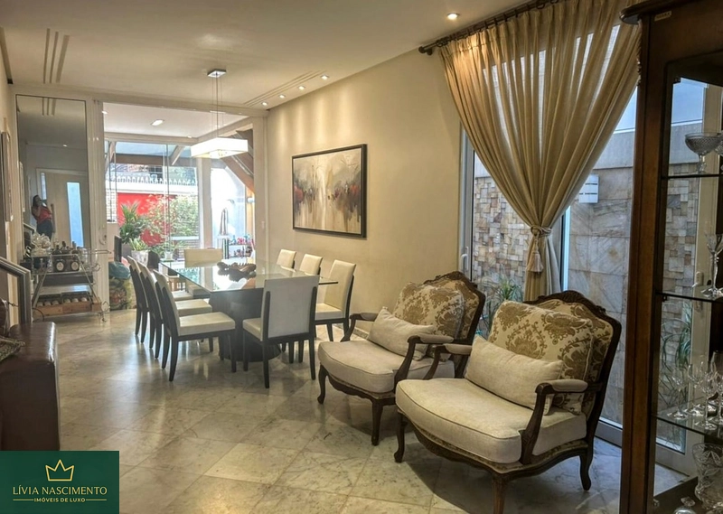 Fontana Di Trevi: 6ª foto da galeria de imagens do imóvel