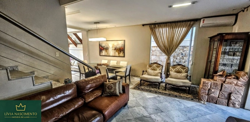 Fontana Di Trevi: 3ª foto da galeria de imagens do imóvel