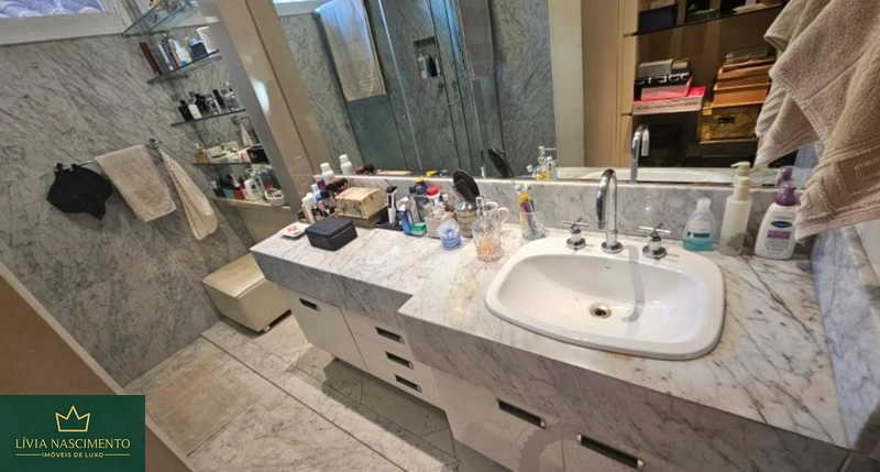 Fontana Di Trevi: 21ª foto da galeria de imagens do imóvel