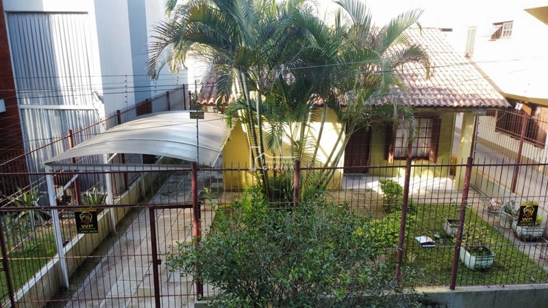 Casa com ótima localização: 2ª foto da galeria de imagens do imóvel