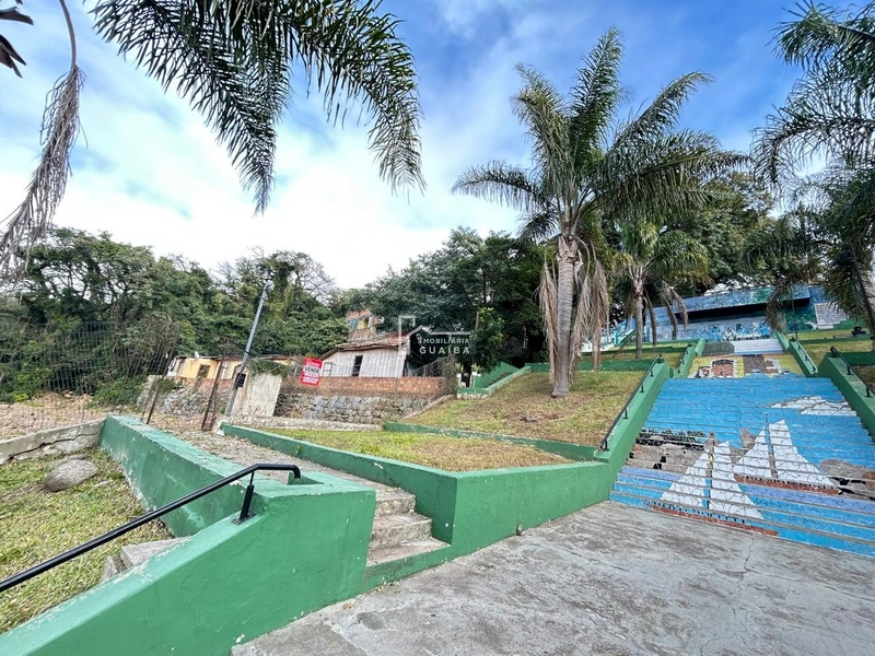 Terreno em área nobre: 4ª foto da galeria de imagens do imóvel