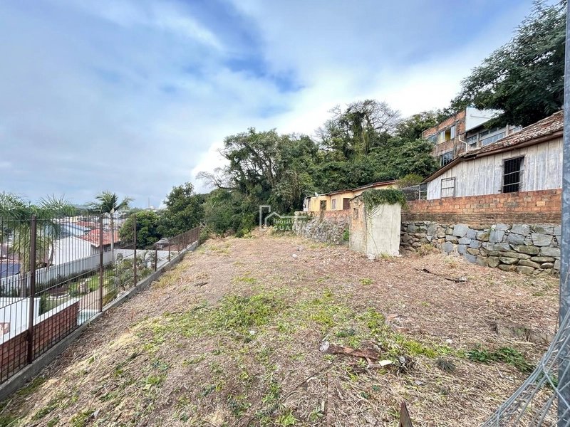 Terreno em área nobre: 10ª foto da galeria de imagens do imóvel