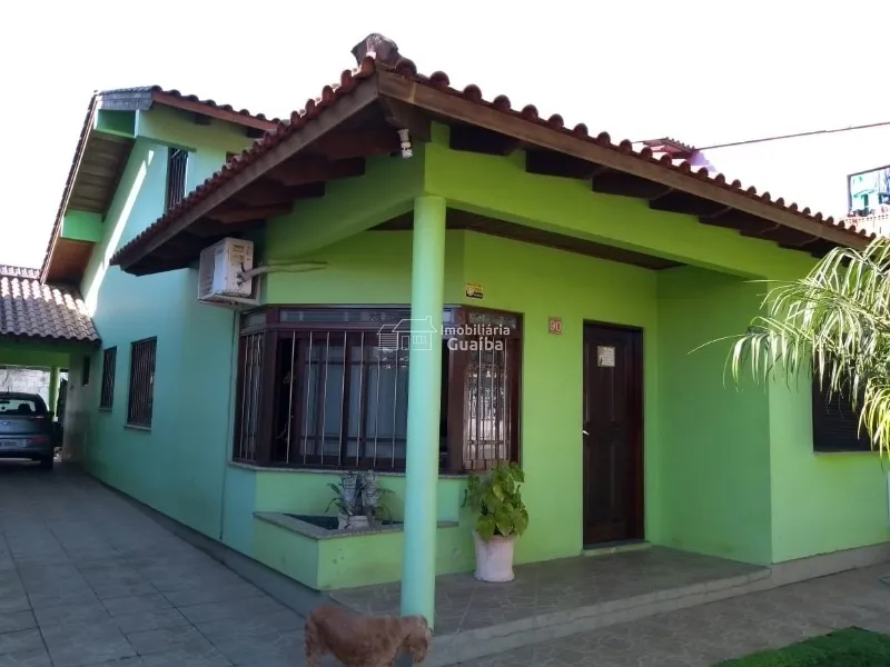 Casa de alvenaria em ótima localização