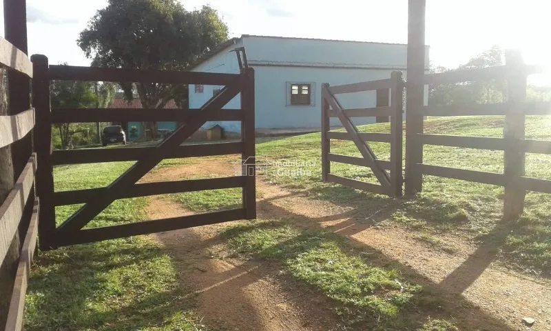 Excelente sítio: 2ª foto da galeria de imagens do imóvel