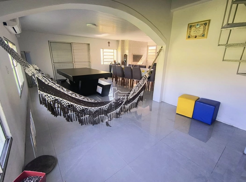 casa com amplo espaço para sua familia: 26ª foto da galeria de imagens do imóvel