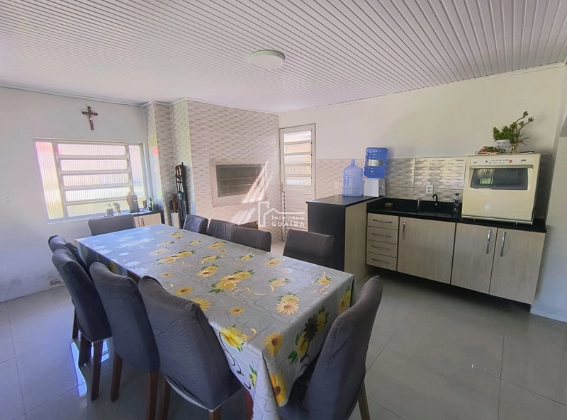 casa com amplo espaço para sua familia: 21ª foto da galeria de imagens do imóvel