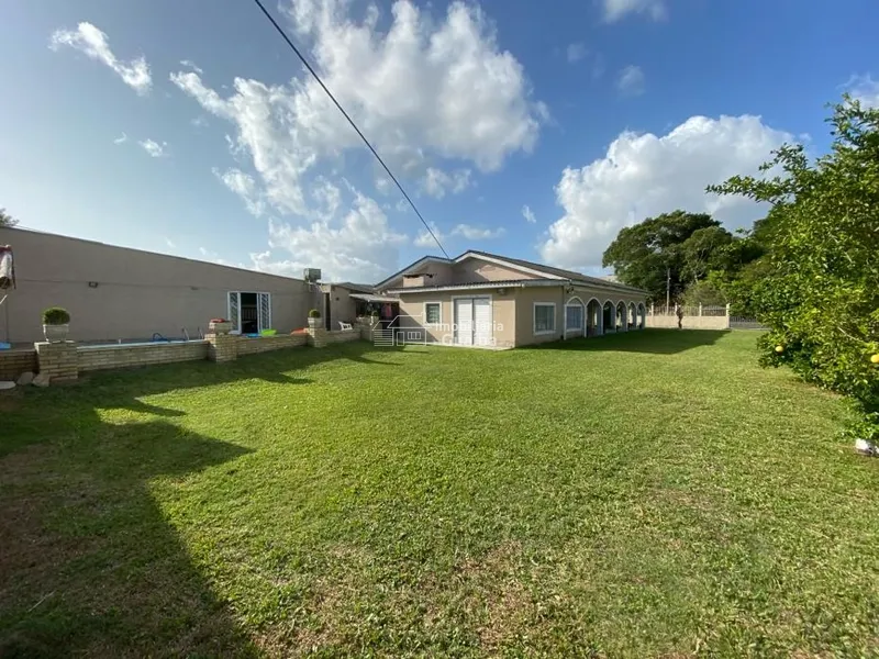 casa com amplo espaço para sua familia: 3ª foto da galeria de imagens do imóvel