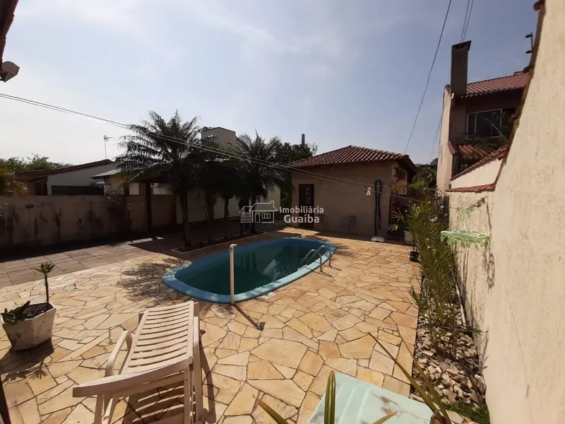 BELA CASA COM PISCINA!
