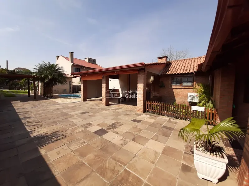 BELA CASA COM PISCINA!: 19ª foto da galeria de imagens do imóvel