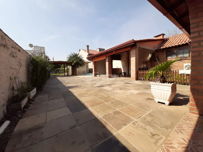 BELA CASA COM PISCINA!: 20ª foto da galeria de imagens do imóvel