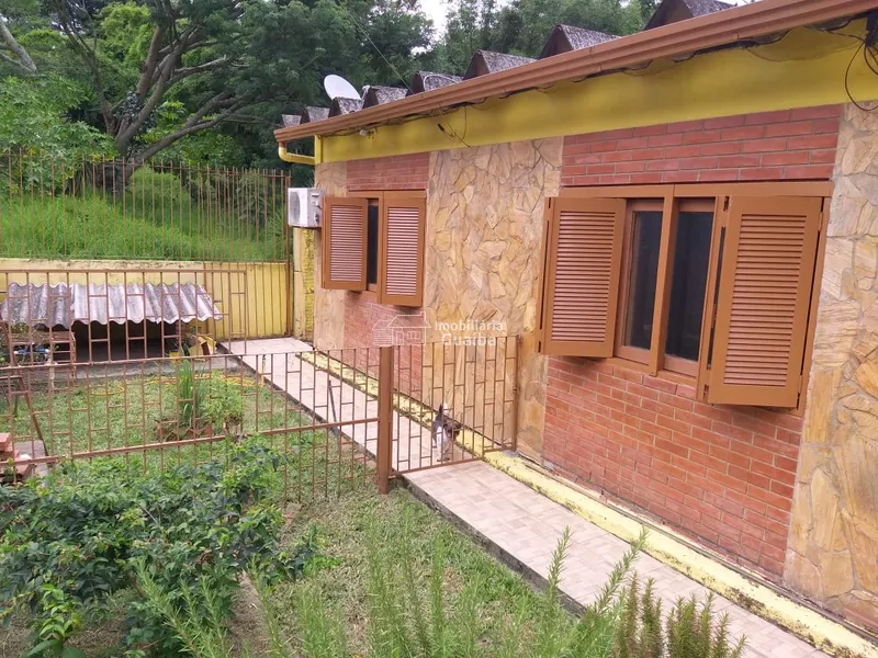 casa em lugar alto e tranquilo: 3ª foto da galeria de imagens do imóvel