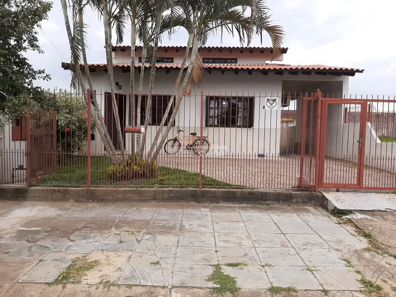 Casa em excelente localização!: 2ª foto da galeria de imagens do imóvel