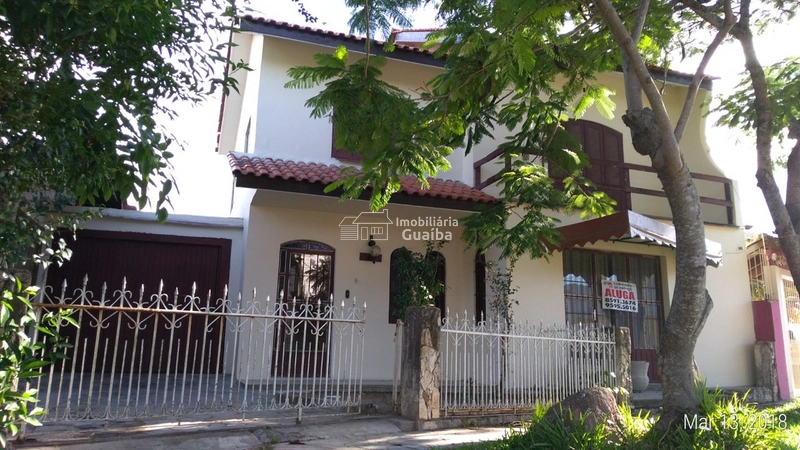Casas em terreno de esquina!: 1ª foto da galeria de imagens do imóvel