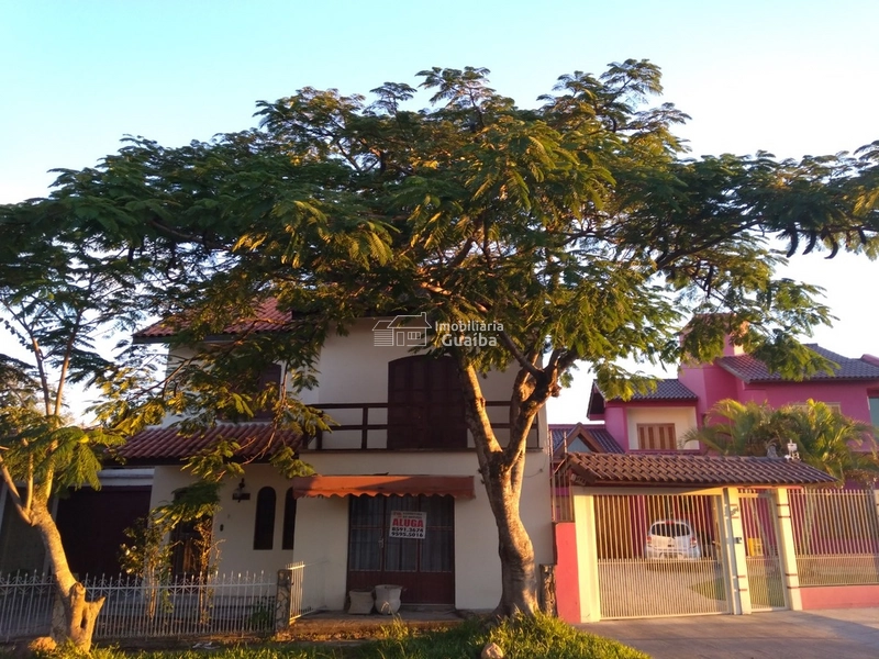 Casas em terreno de esquina!: 3ª foto da galeria de imagens do imóvel