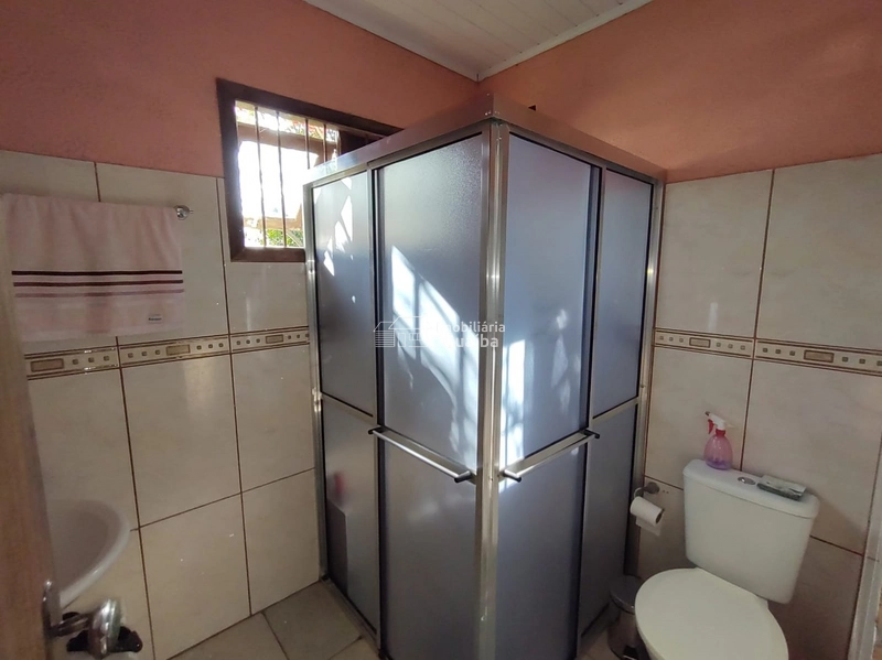 CASA EM AVENIDA MOVIMENTADA: 6ª foto da galeria de imagens do imóvel