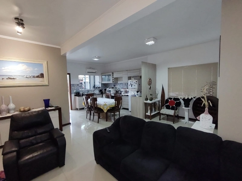 LINDA CASA COM 05 DORMITÓRIOS, SENDO 03 SUÍTES , À VENDA NO ENGENHO: 5ª foto da galeria de imagens do imóvel