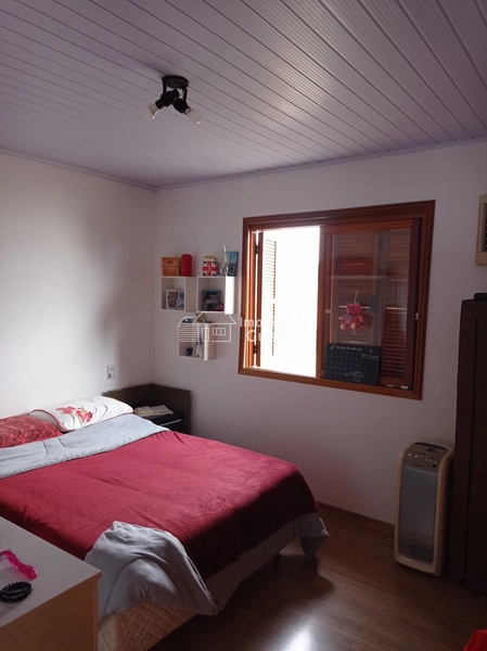 Excelente casa, dependências amplas, terreno de 480 m²!: 15ª foto da galeria de imagens do imóvel