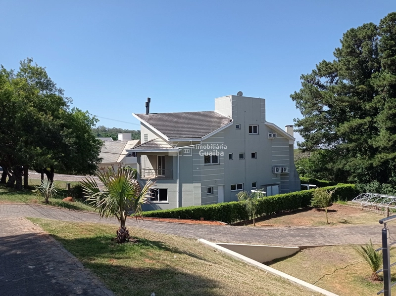 Maravilhosa casa com 387m²,lindo projeto arquitetônico!: 8ª foto da galeria de imagens do imóvel