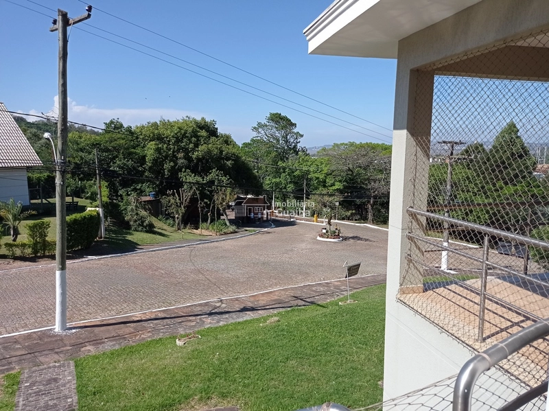 Maravilhosa casa com 387m²,lindo projeto arquitetônico!: 20ª foto da galeria de imagens do imóvel