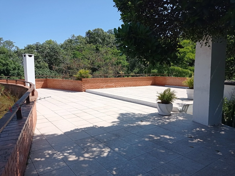 Maravilhosa casa com 387m²,lindo projeto arquitetônico!: 30ª foto da galeria de imagens do imóvel