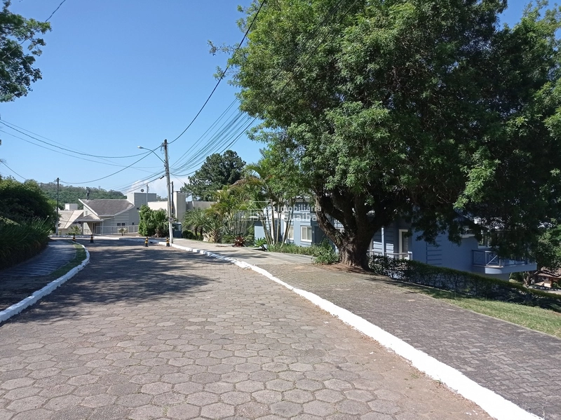 Maravilhosa casa com 387m²,lindo projeto arquitetônico!: 76ª foto da galeria de imagens do imóvel