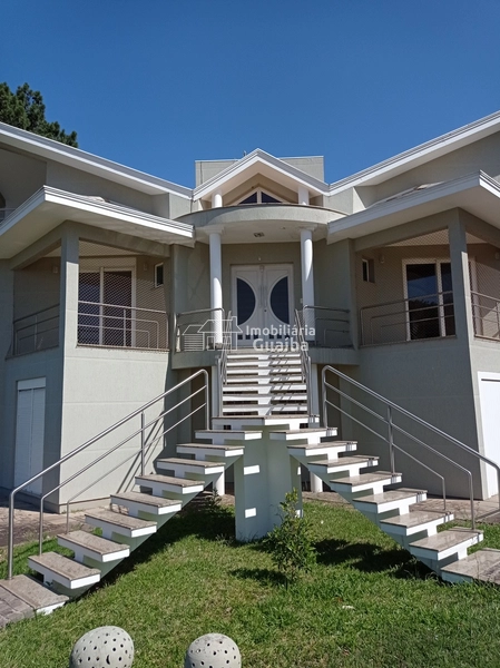 Maravilhosa casa com 387m²,lindo projeto arquitetônico!: 3ª foto da galeria de imagens do imóvel