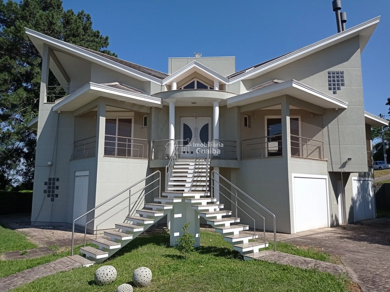 Maravilhosa casa com 387m²,lindo projeto arquitetônico!: 2ª foto da galeria de imagens do imóvel