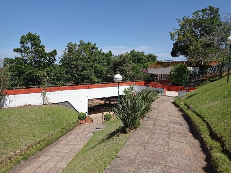 Maravilhosa casa com 387m²,lindo projeto arquitetônico!: 24ª foto da galeria de imagens do imóvel