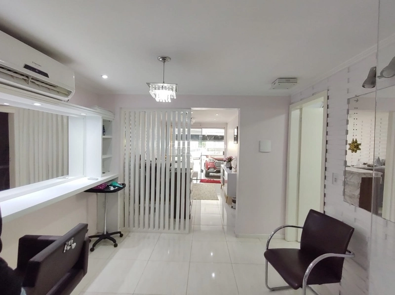 Imóvel no Centro em rua tranquila: 15ª foto da galeria de imagens do imóvel