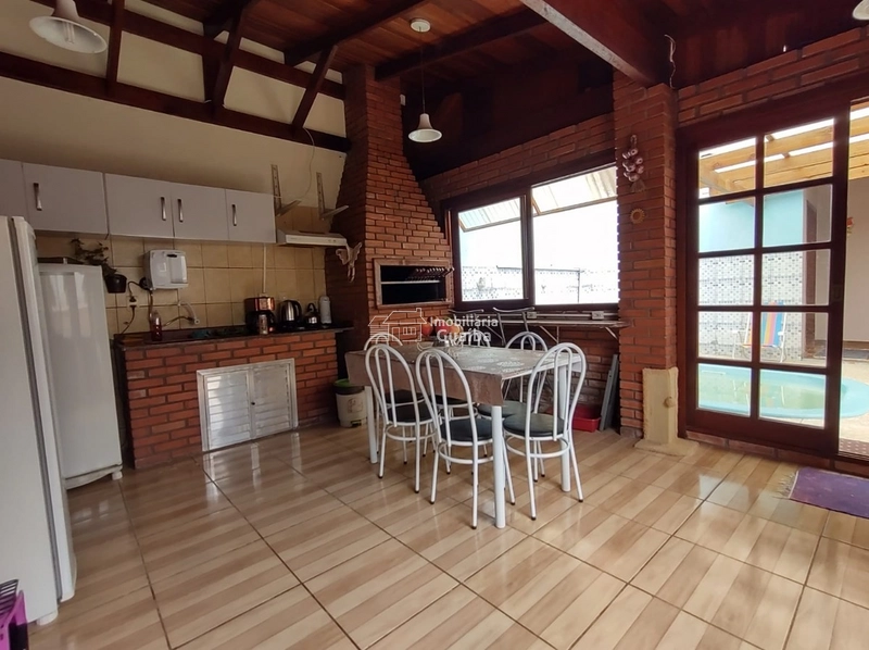 Imóvel no Centro em rua tranquila: 12ª foto da galeria de imagens do imóvel