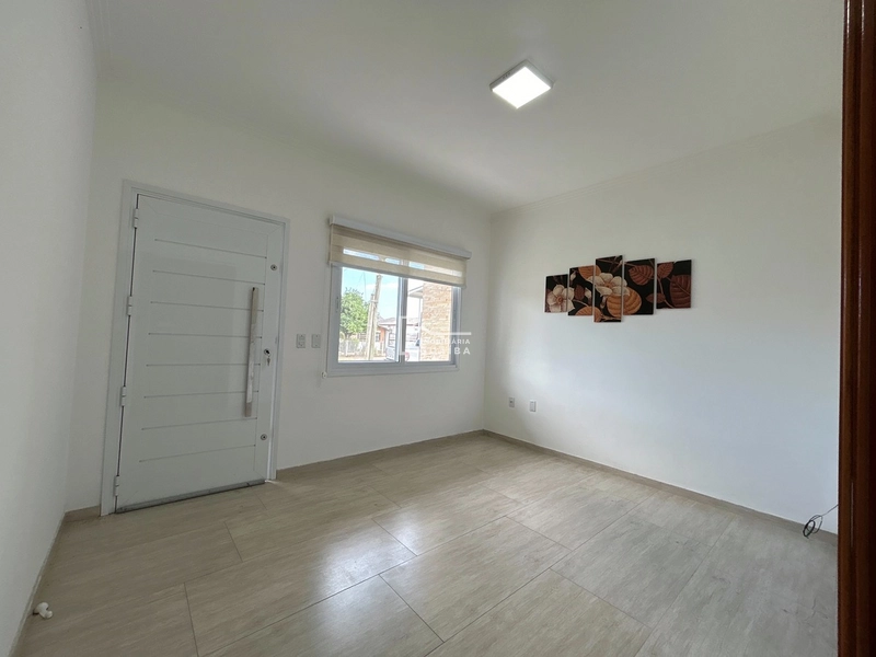 Linda casa próxima ao Centro: 2ª foto da galeria de imagens do imóvel