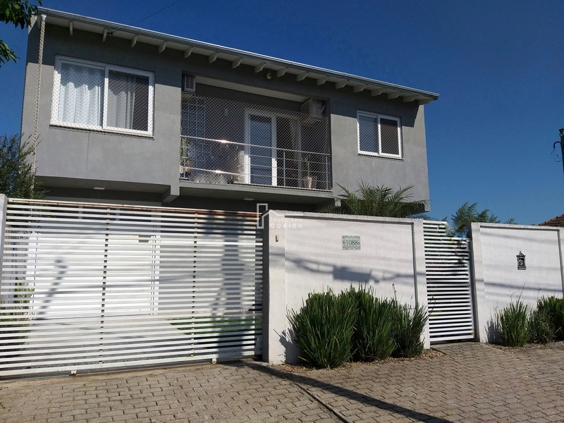 casa semi nova e estuda permuta: 2ª foto da galeria de imagens do imóvel