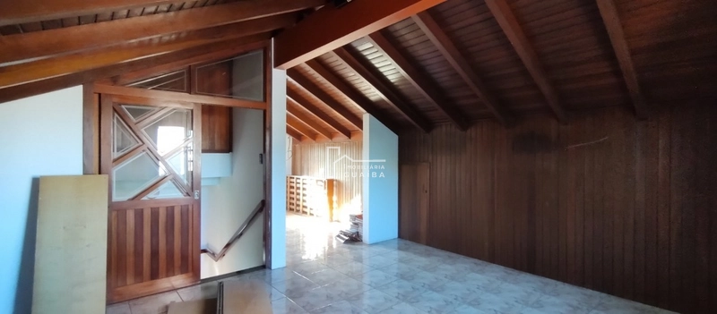 Bela casa com piscina!: 10ª foto da galeria de imagens do imóvel