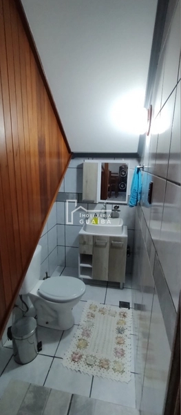 Bela casa com piscina!: 22ª foto da galeria de imagens do imóvel