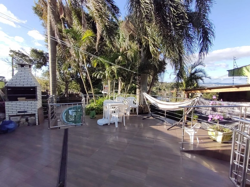 Casa com vista privilegiada e energia solar: 33ª foto da galeria de imagens do imóvel