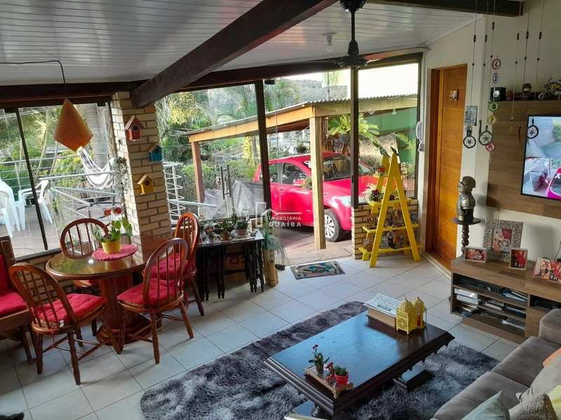 Casa com vista privilegiada e energia solar: 21ª foto da galeria de imagens do imóvel